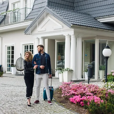 Korona Ostroleka (Ostroleka)